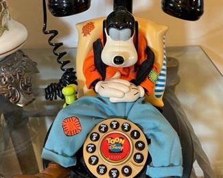 Disney Goofy Phone Telemania 9.75x9x11in HxWxD