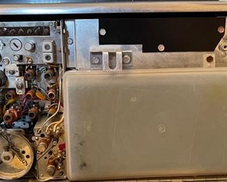 zenith transoceanic royal 3000-1 Multiband Radio 10.5x12.5x5in HxWxD