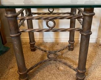Iron & Glass End Table Single 22x24x24in HxWxD