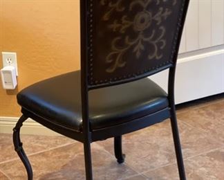 Granite Tile Dining Table & 4 Chairs 30 inches high by 45.5 inches diameter