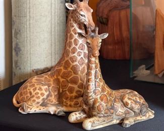 2pc Vintage UCTCI Japan Ceramic Giraffe Pair Largest; 10x8x5.5in HxWxD