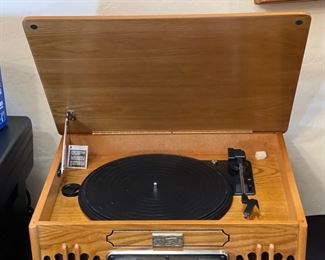 Spirit of St. Louis Record Player CD Tuner 9.75x18.5x15in HxWxD