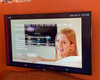 SONY 55in 4k Ultra HD Smart TV XBR-55X850D High Dynamic Range 28x48x3in HxWxD