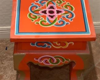 Orange hand Painted Accent Table Sm 15x14.75x14.75in HxWxD