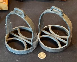 Mongolian Stirrups iron 5.5in H x 4.25in Diameter