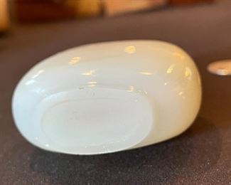 Antique Chinese Mongolian Jade Snuff Bottle 4.5x2.5x1in