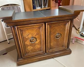 Vintage Walnut Fold Away Dry Bar 31 x 39.5 x 9.5 HxWxD