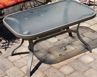 Outdoor Patio Coffee Table 19 x 22 x 36 HxWxD