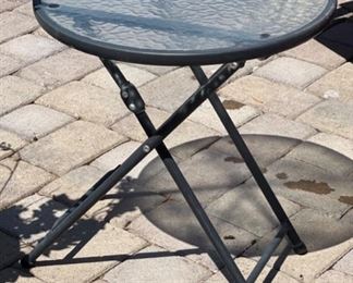 Outdoor Patio End Table Single #2 19 x 18