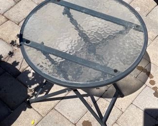 Outdoor Patio End Table Single #2 19 x 18