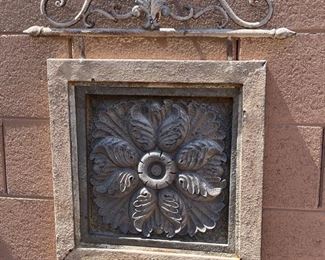 Metal & Stone Outdoor Wall Decor 28 x 25