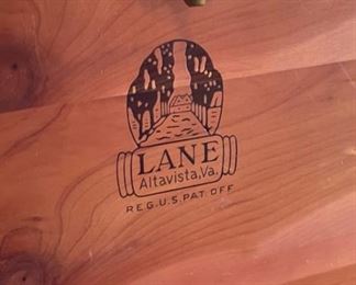 1962 MCM Lane Cedar Chest 188950 Blanket Hope Chest 21.5x47x16.5in HxWxD