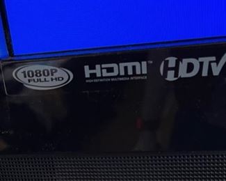 Vizio 46in 1080p TV VW46L 29x44x3in HxWxD