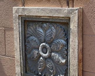 Metal & Stone Outdoor Wall Decor	28 x 25	
