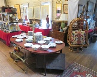 Custom dining table with leaves