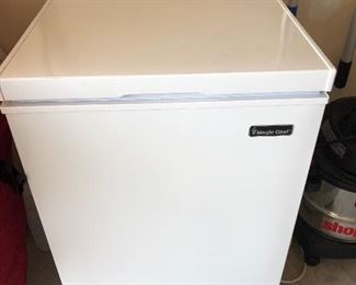 Magic Chef chest freezer