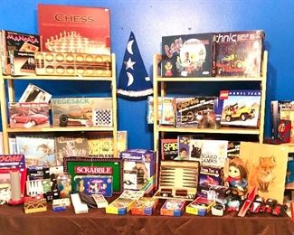 Cool retro German and American  games.  Nice quality. 