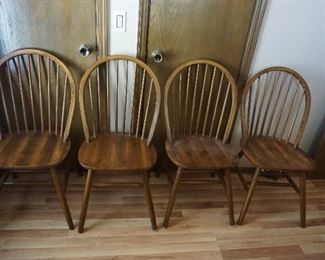 4 matching dining chairs