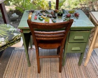 Small desk