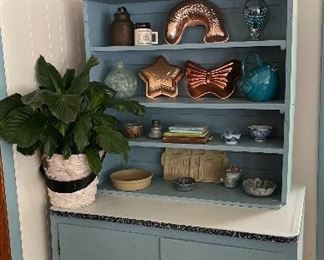 Enamel topped cabinet and accessories