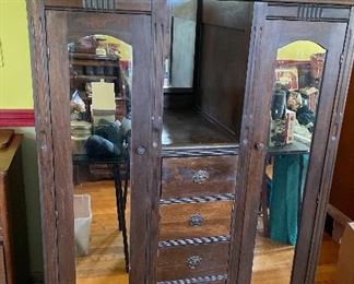 Lovely antique wardrobe 
