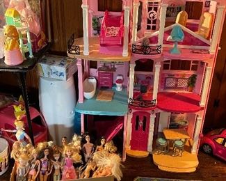 Barbie townhouse