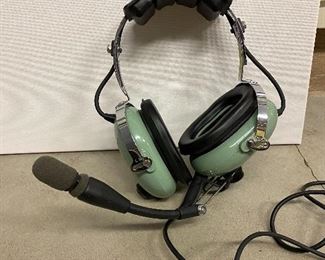 Pilot headset