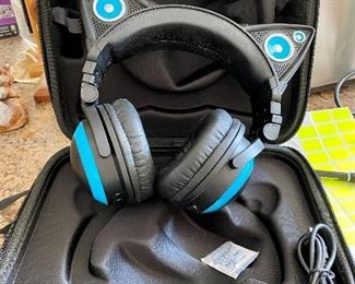 Brookstone headphones