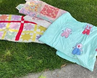 Antique and vintage quilts