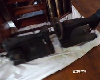 2 vintage sewing machines, no cabinets
