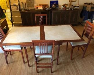 Leg o Matic Table Extended