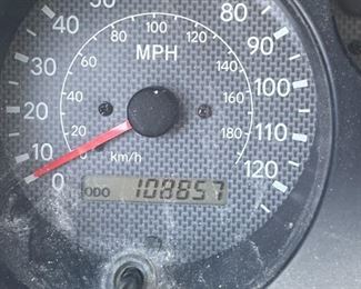 1998 TOYOTA RAV 4  108,000 MILES
