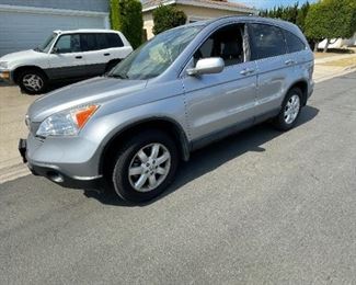 2007 HONDA CRV 61,000 MILES