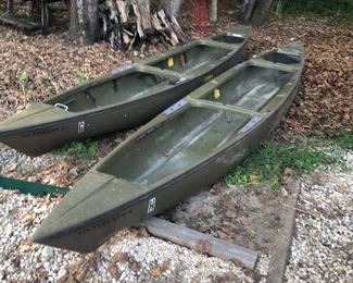 2 16’ kayaks