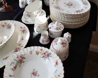 Beautiful vintage set of Minton Marlow dishes 