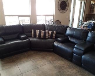 Leather electric reclining 3 piece sofa 