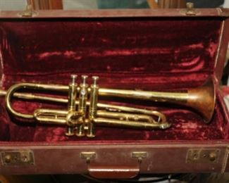 VINTAGE TRUMPET 