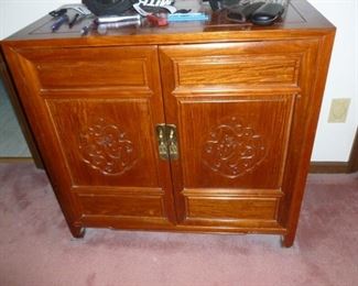 Another Asian-style cabinet w/drawers