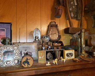 Lots of Vintage Western/Cowboy Items. 