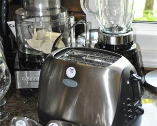 Oster Blender, Oster Toaster and Cuisinart Food Processor Available