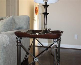 UNIQUE ACCENT TABLE, LAMP