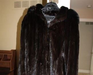 FUR COAT