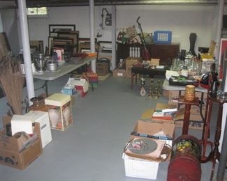 Miscellaneous household items and kitchen appliances.