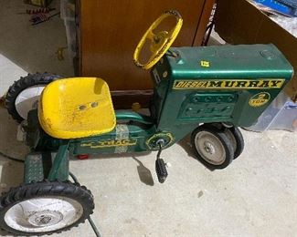 Diesel Murray Tractor - pedal tractor
