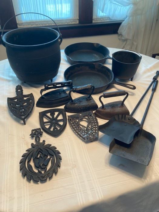 001 Cast Iron Collection