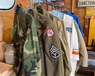 U.S. Military Uniform Items