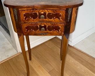 Inlayed antique Italian wooden chest/ end table. No documentation but owner claims to have purchased from playboy mansion 🤫
