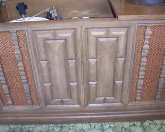 Console stereo- radio works, turntable does not work