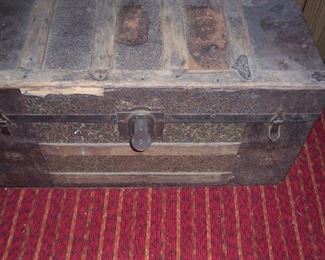 Old flat top trunk