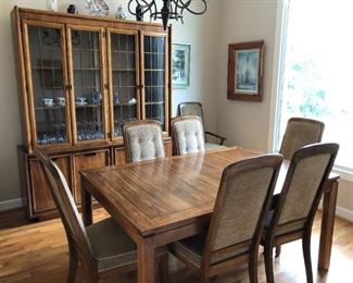 Dining room set with leaf and 8 chairs SOLD